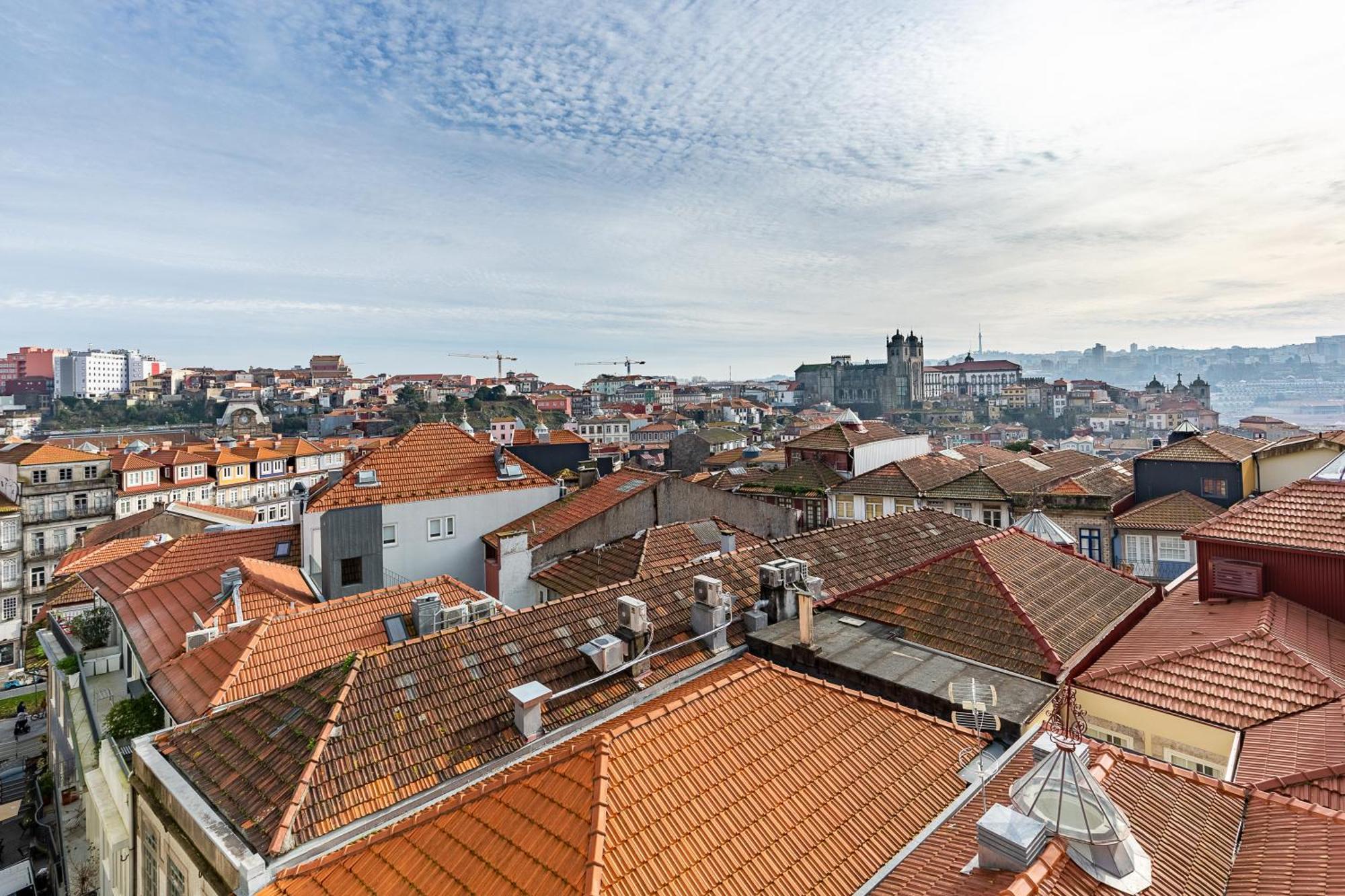 Youropo - Clerigos Porto Rom bilde